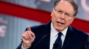 wayne-lapierre-national-rifle-association-nra-lobby-armes